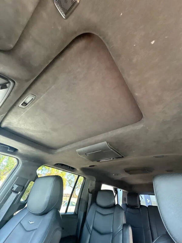 2016 Cadillac Escalade ESV Platinum