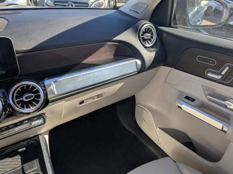 2021 Mercedes-Benz GLB GLB 250 4MATIC