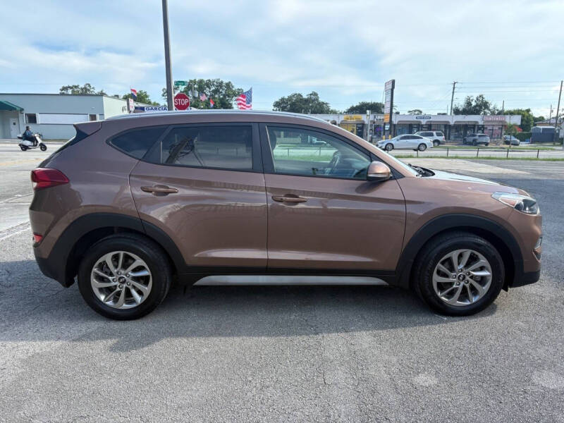 2017 Hyundai Tucson SE Plus