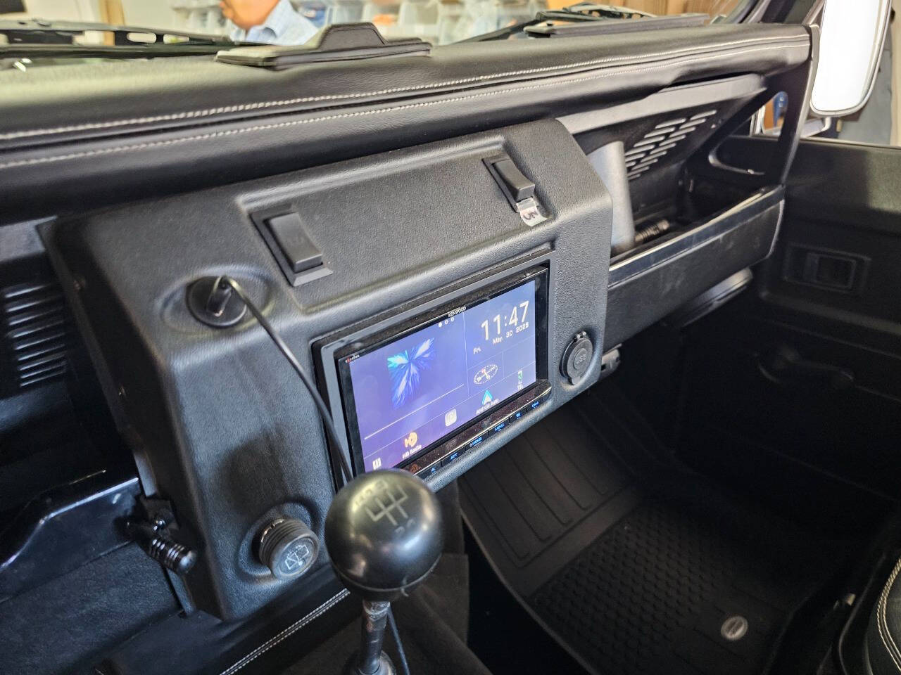 1990 Land Rover Defender 41