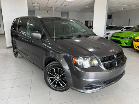2016 Dodge Grand Caravan for sale at Auto Mall of Springfield in Springfield IL