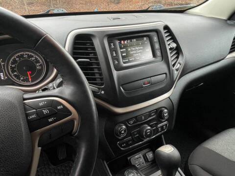 2016 Jeep Cherokee Sport Altitude