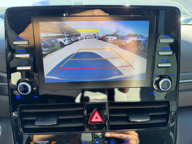 2022 Hyundai Ioniq Hybrid SE