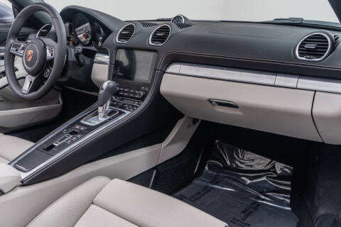 2025 Porsche 718 Boxster