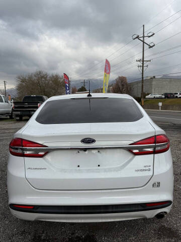 2017 Ford Fusion Hybrid SE