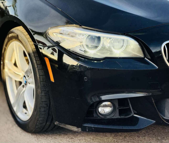 2015 BMW 5 Series 528i