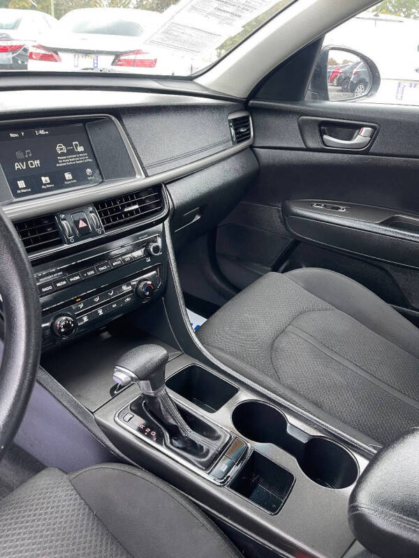 2018 Kia Optima LX