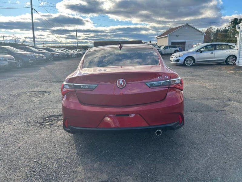 2019 Acura ILX w/Premium