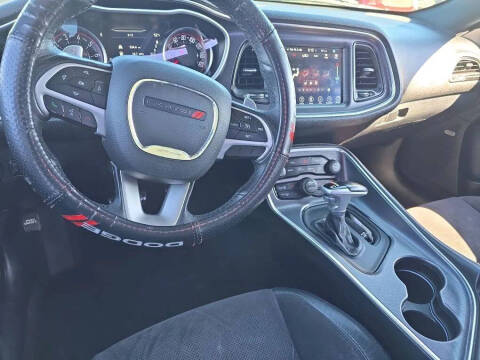 2017 Dodge Challenger GT