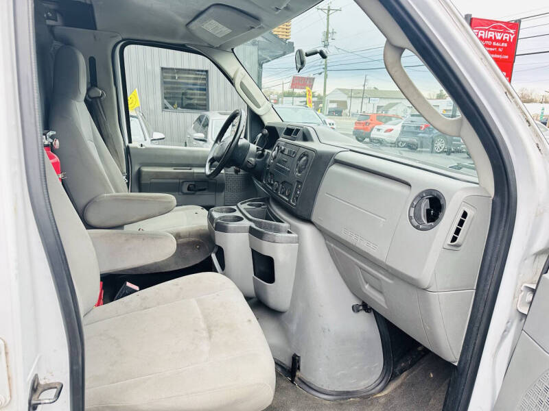 2013 Ford E-Series E-250