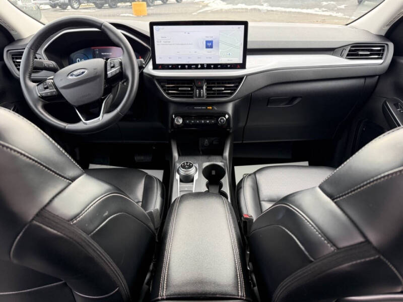 2024 Ford Escape Platinum