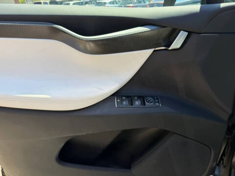 2020 Tesla Model X Performance