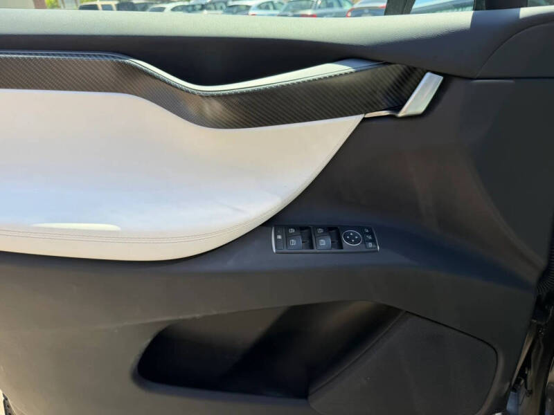 2020 Tesla Model X Performance