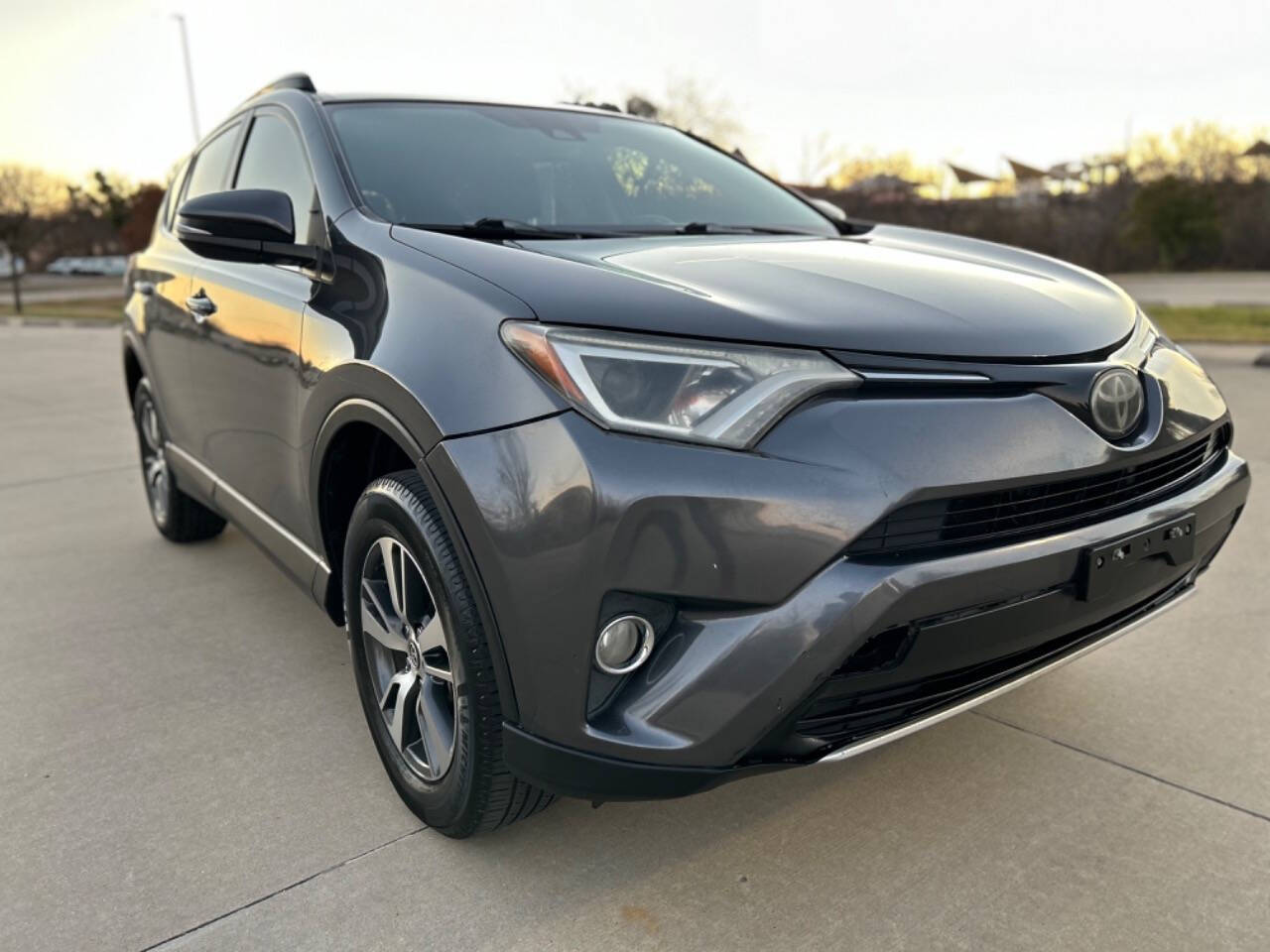 2018 Toyota RAV4 for sale at Auto Haven in Irving, TX