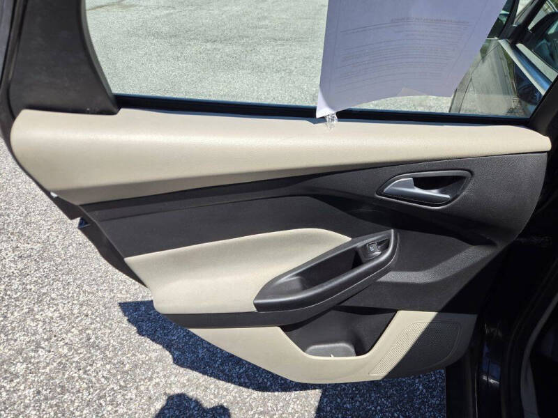 2012 Ford Focus SEL