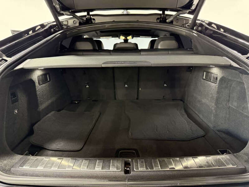 2021 BMW X6 sDrive40i