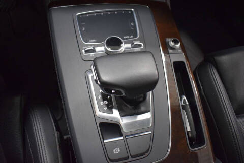 2019 Audi Q5 quattro Premium Plus 45 TFSI