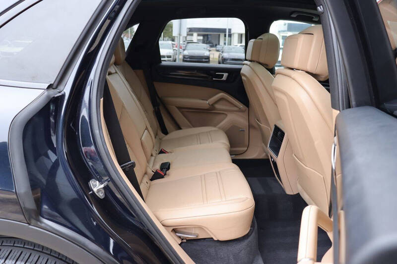 2020 Porsche Cayenne