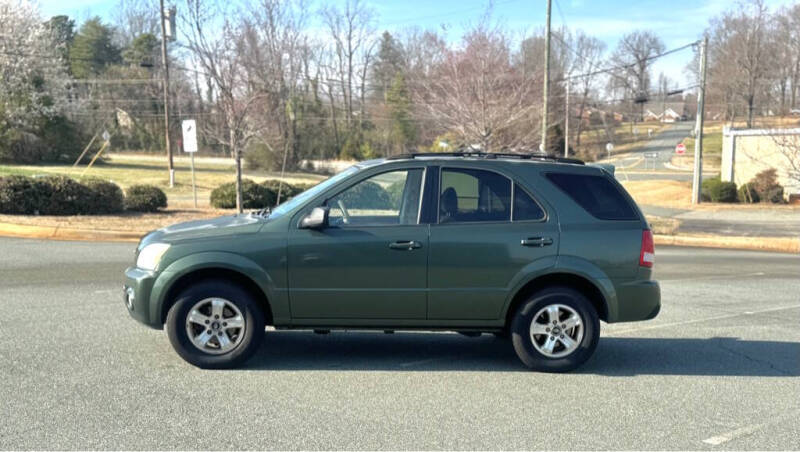 2005 Kia Sorento LX