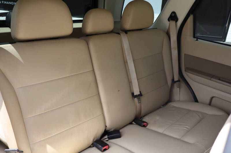 2011 Ford Escape XLT