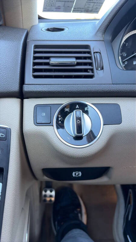 2011 Mercedes-Benz C-Class