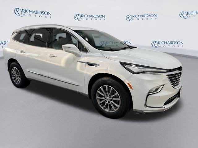 2024 Buick Enclave Premium