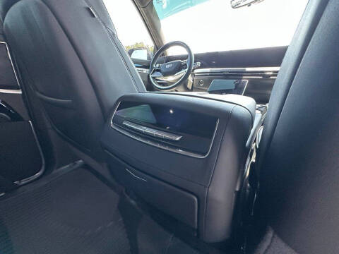 2025 Cadillac Escalade Sport