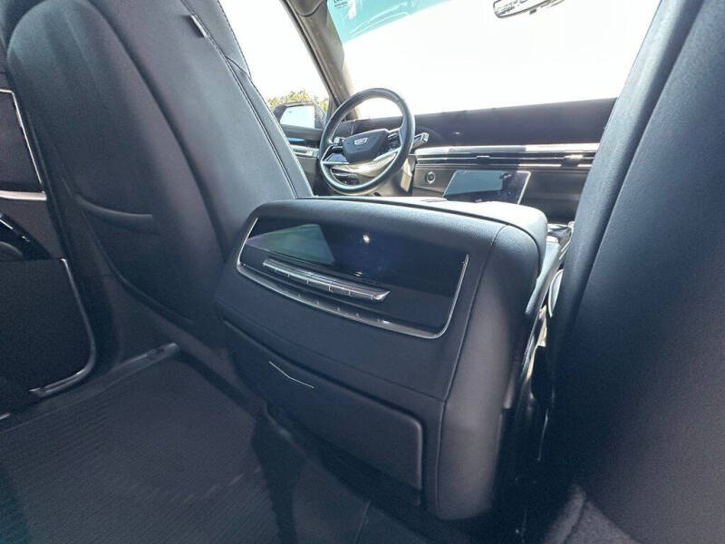 2025 Cadillac Escalade Sport
