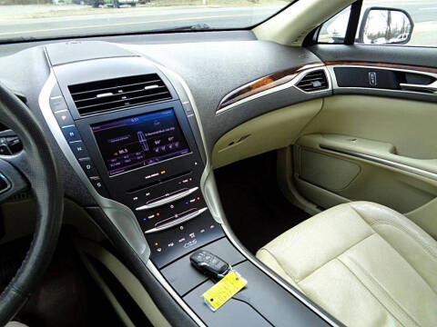 2013 Lincoln MKZ