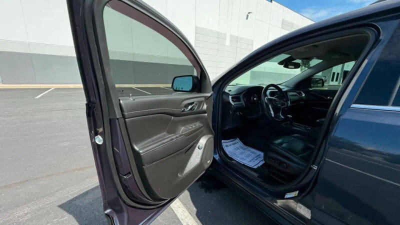 2019 GMC Acadia SLT-1