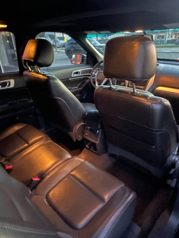 2011 Ford Explorer XLT