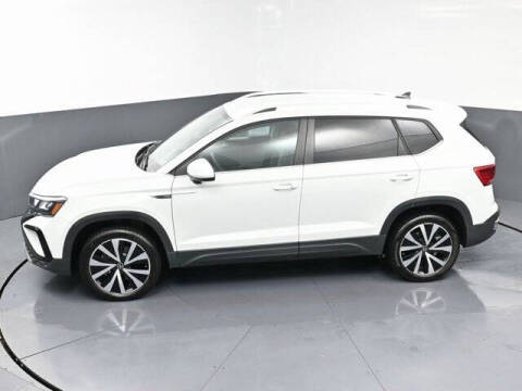 2024 Volkswagen Taos SE