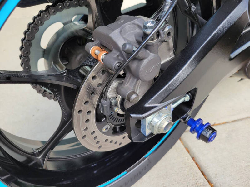 2025 Suzuki GSXR 1000 ABS