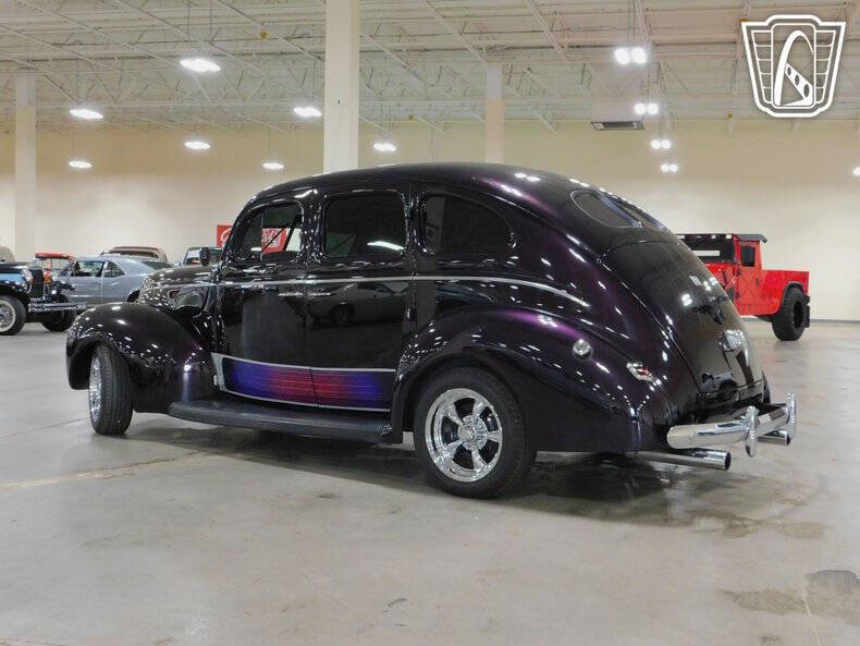 1940 Ford Deluxe