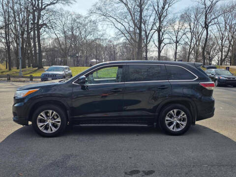 2015 Toyota Highlander LE Plus