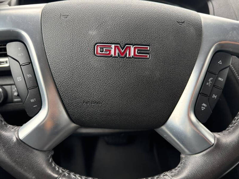 2016 GMC Acadia SLE-2