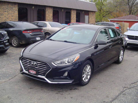 2018 Hyundai Sonata for sale at Loves Park Auto in Loves Park IL