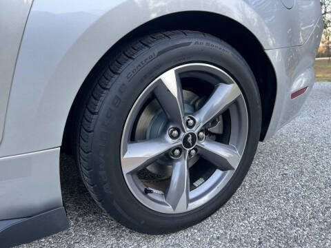 2015 Ford Mustang V6