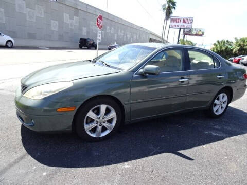 2005 Lexus ES 330 for sale at DONNY MILLS AUTO SALES in Largo FL