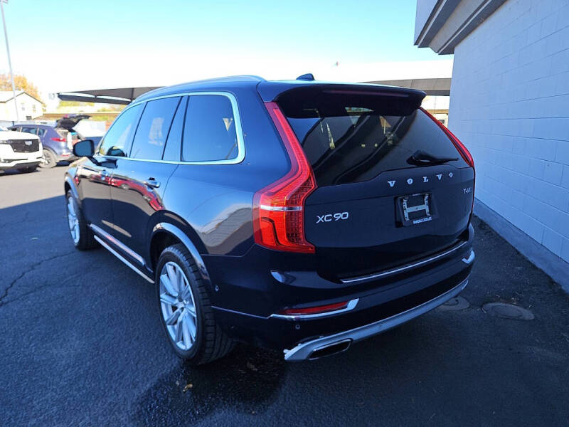 2017 Volvo XC90 T6 Inscription