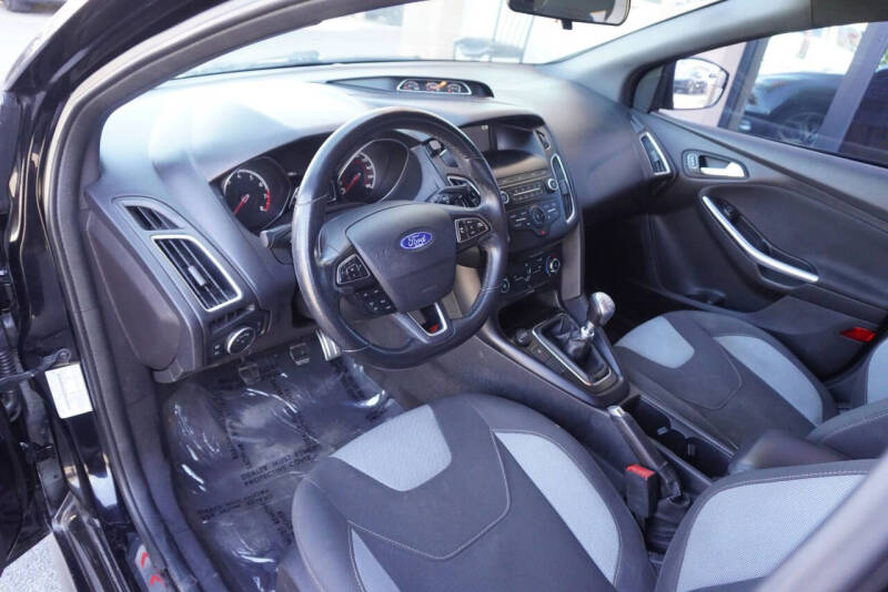 2018 Ford Focus ST