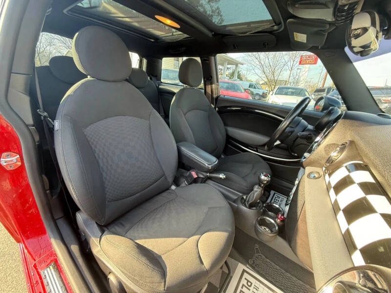 2009 MINI Cooper John Cooper Works