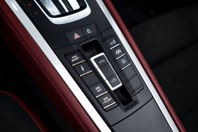 2021 Porsche 718 Boxster Spyder