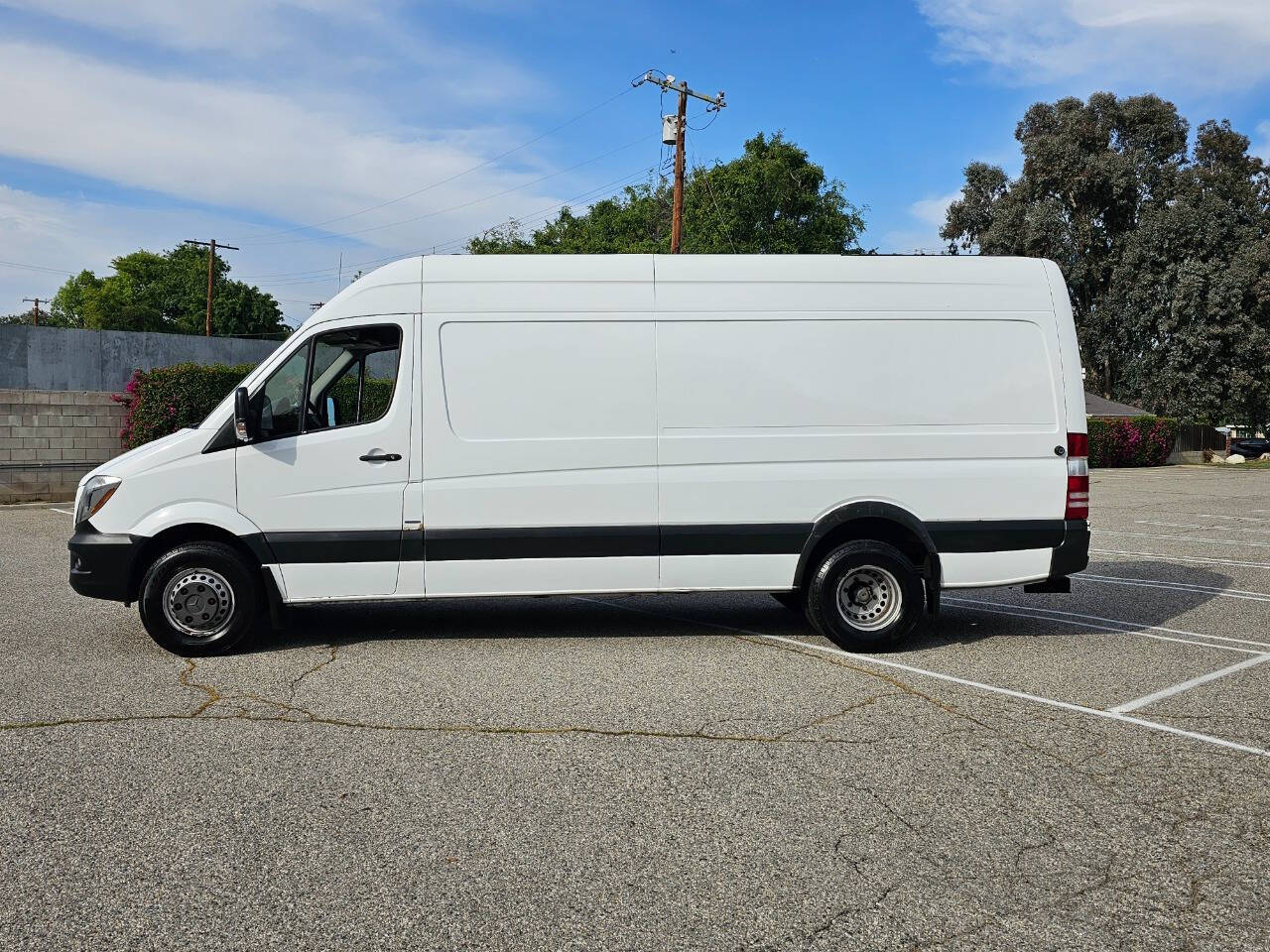 2015 Mercedes-Benz Sprinter 12