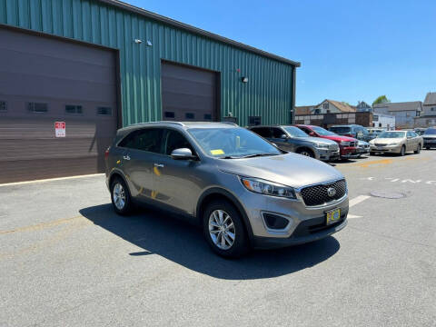 2018 Kia Sorento for sale at AGM AUTO SALES in Malden MA