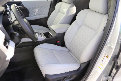 2023 Mitsubishi Outlander PHEV SEL