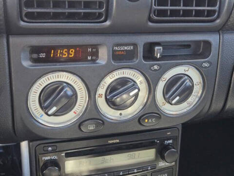 2003 Toyota MR2 Spyder