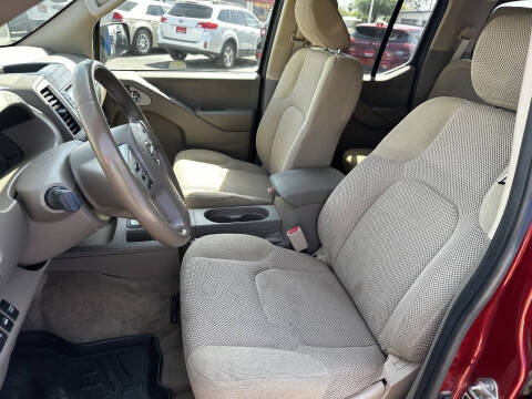 2017 Nissan Frontier SV