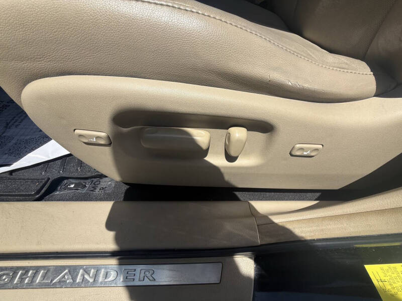 2012 Toyota Highlander Limited