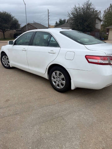 2011 Toyota Camry LE